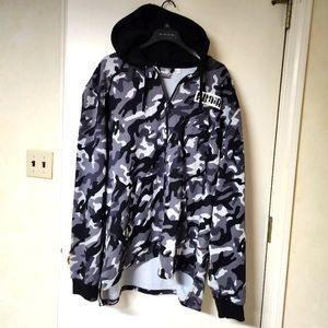 Puma camo hoodie.  Sz XXL